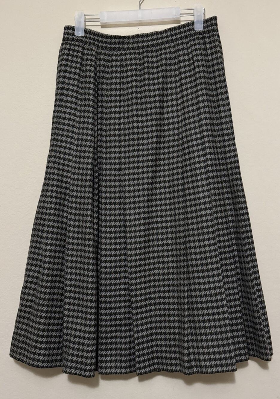 VTG Preppy J.Tiktiner Wool Pleated Midi France Skirt Sz 10